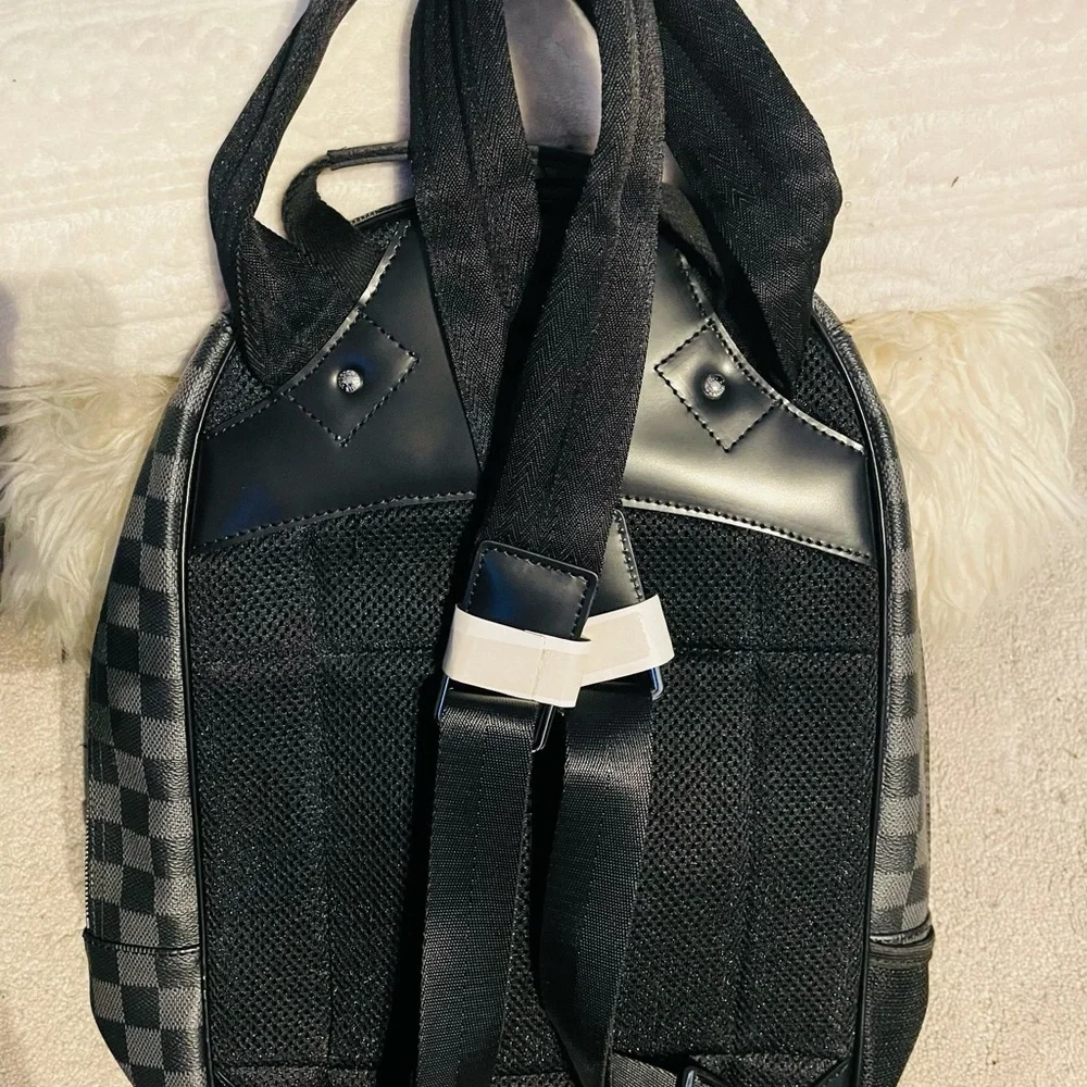 Men's Black Checkerboard Backpack - LV - Picture 2 of 4